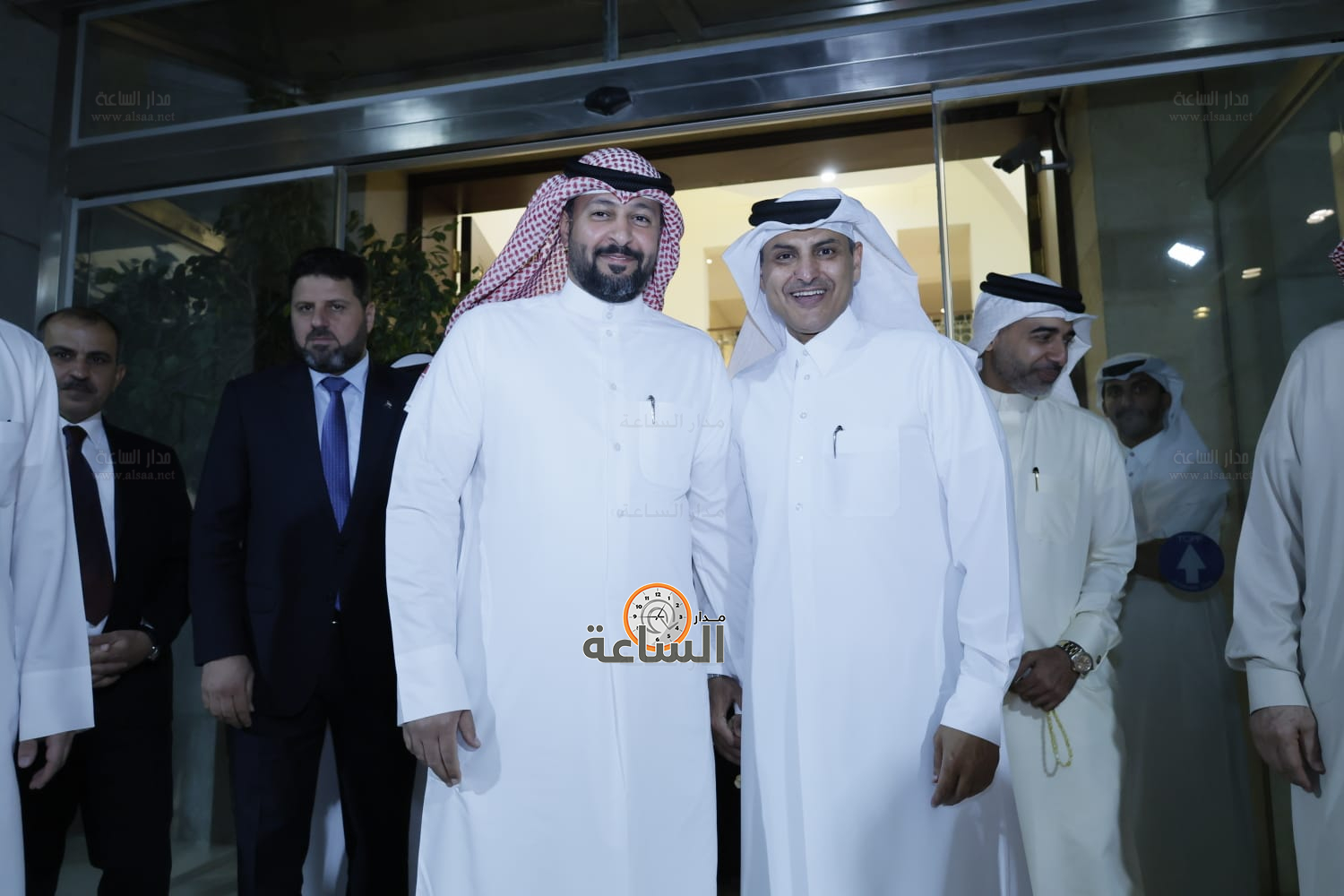 Madar Al-Saa Images 0.44297569271109005