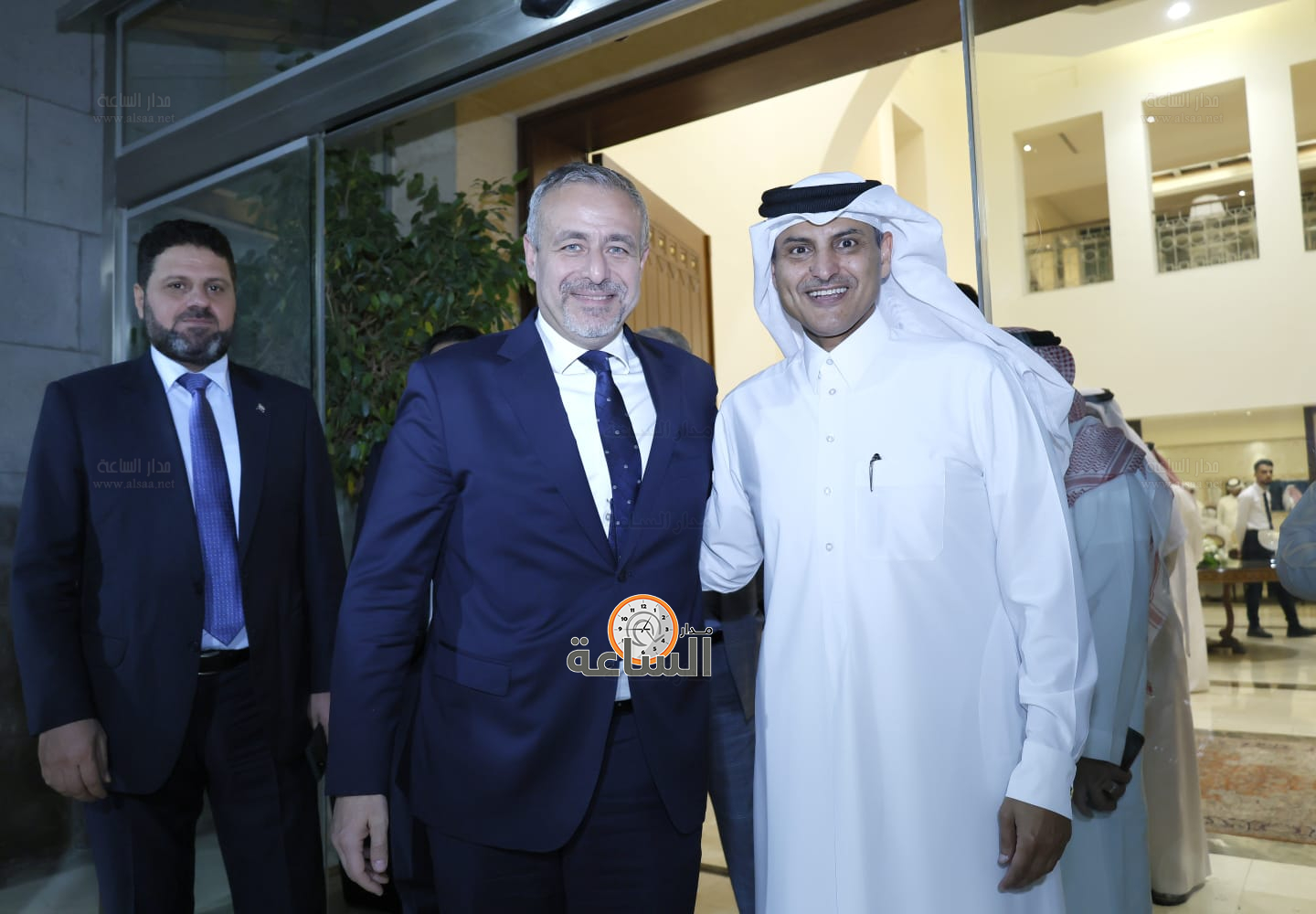 Madar Al-Saa Images 0.8387830785432071