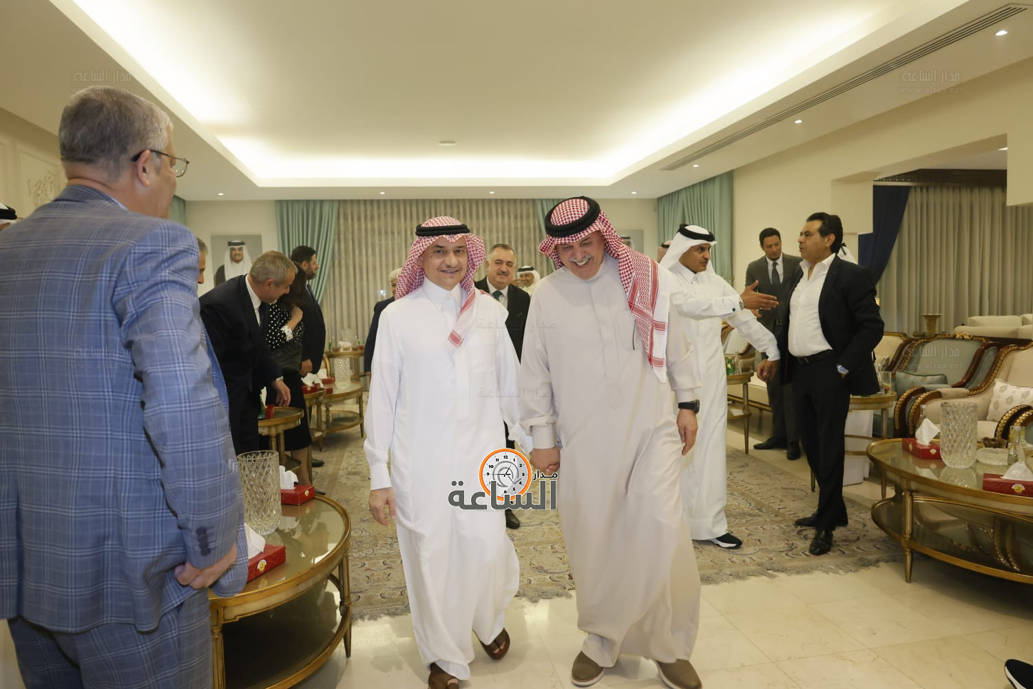 Madar Al-Saa Images 0.5592529912451849