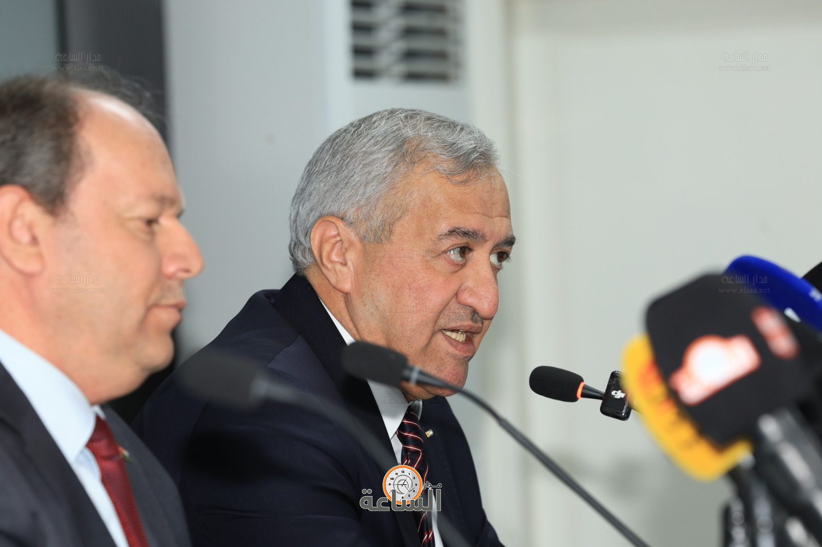 Madar Al-Saa Images 0.4821297527693341