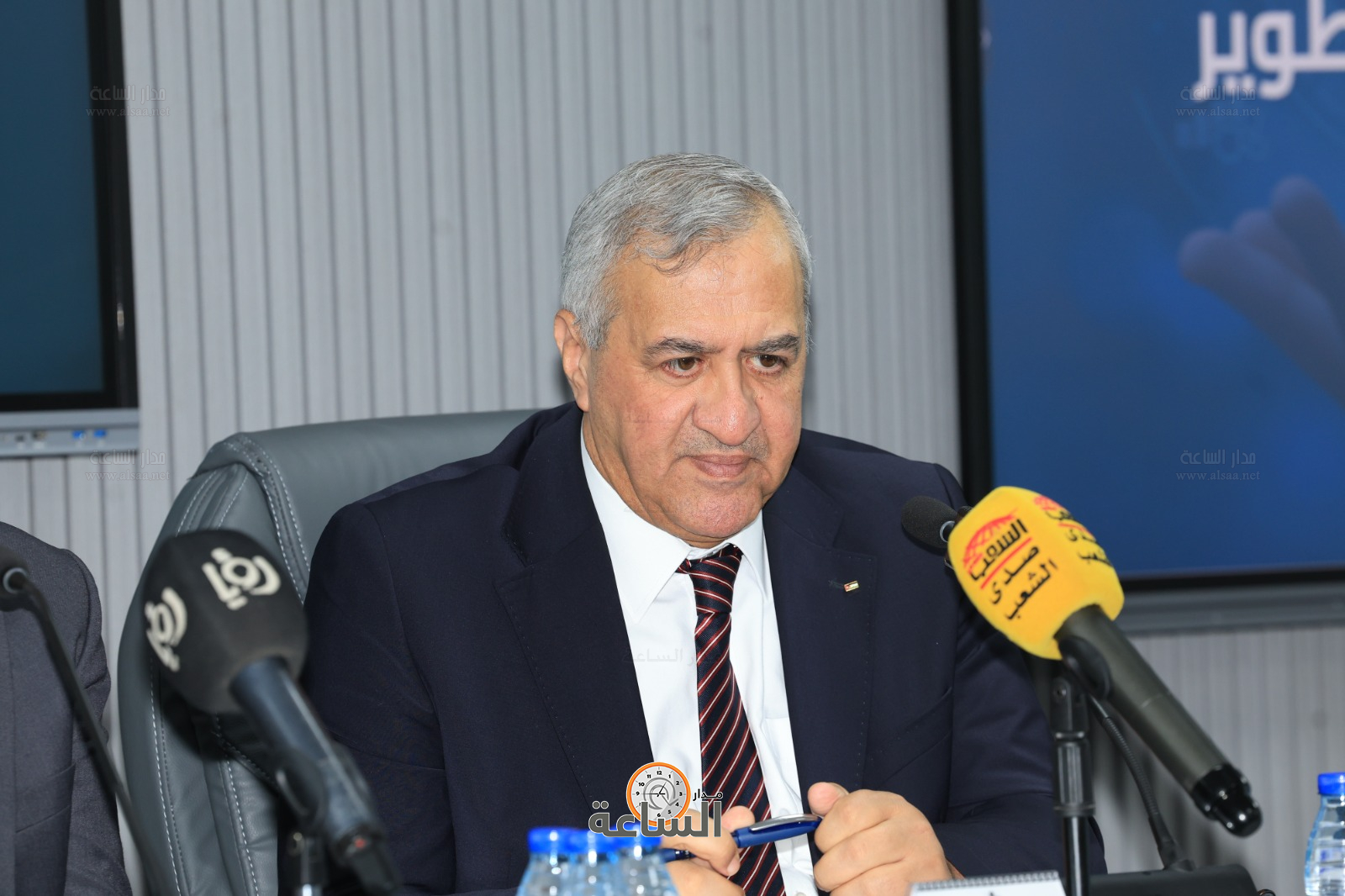 Madar Al-Saa Images 0.923725615624499