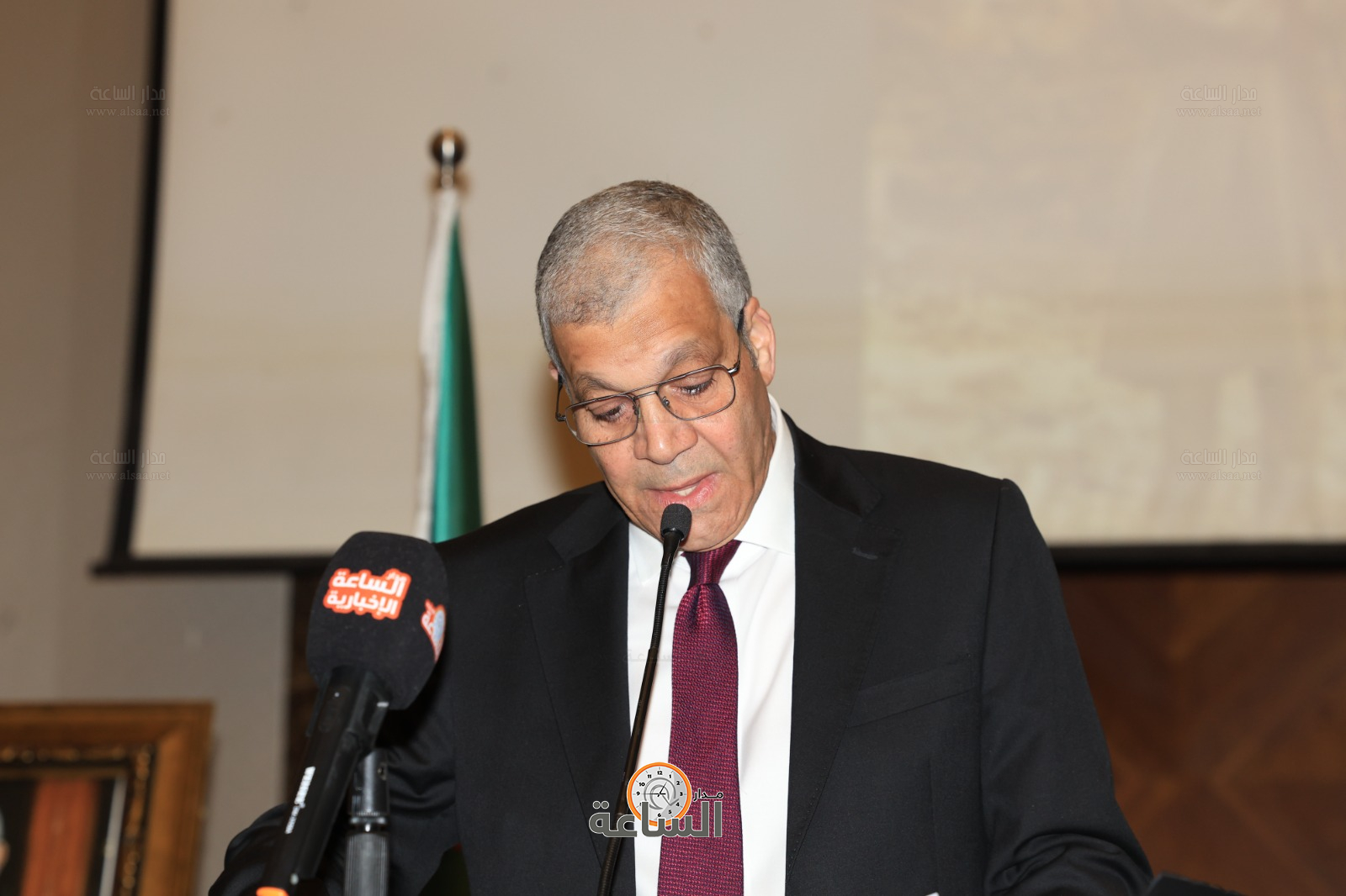 Madar Al-Saa Images 0.5711071098101953