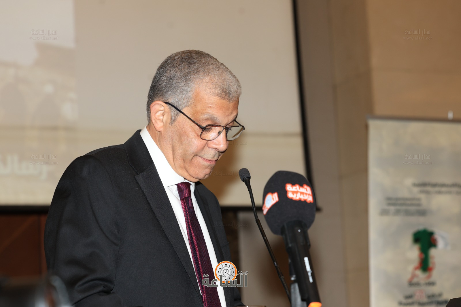 Madar Al-Saa Images 0.41011762681781805