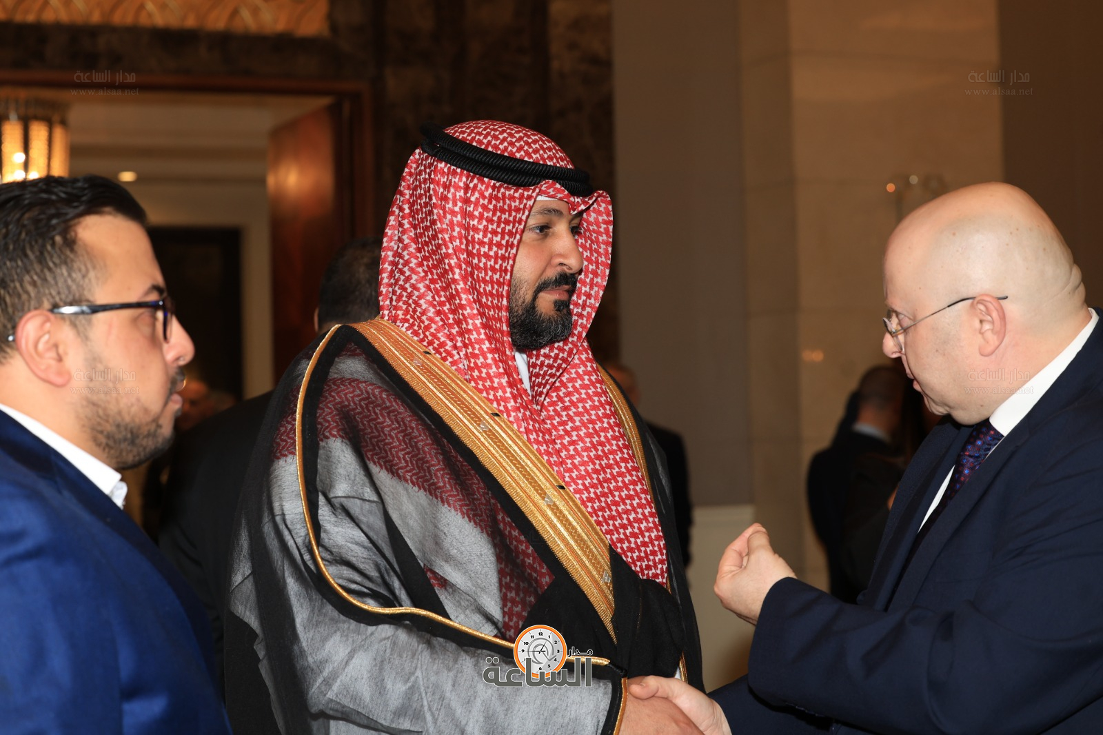 Madar Al-Saa Images 0.9808725656385842