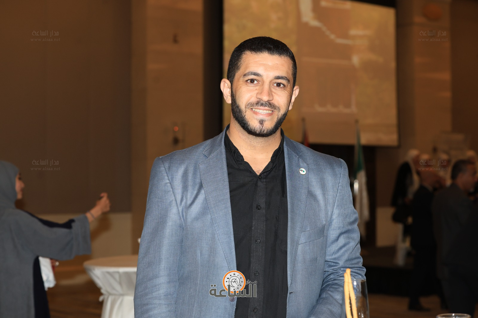 Madar Al-Saa Images 0.10739645666800512