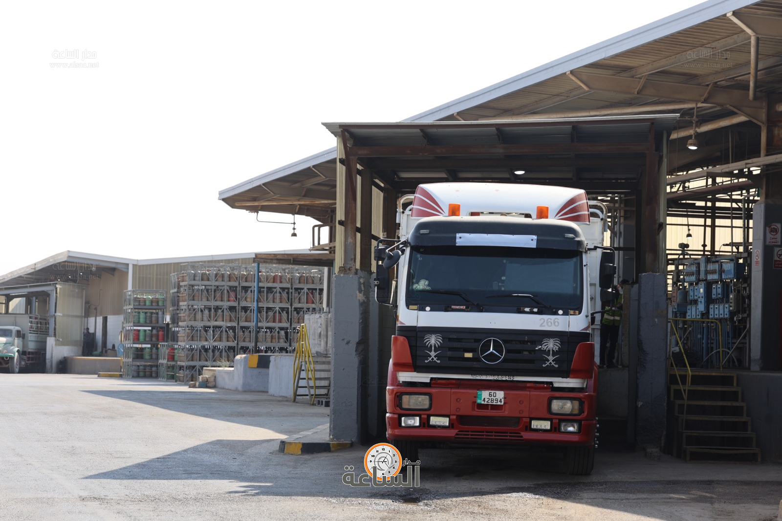 Madar Al-Saa Images 0.8954292821444009