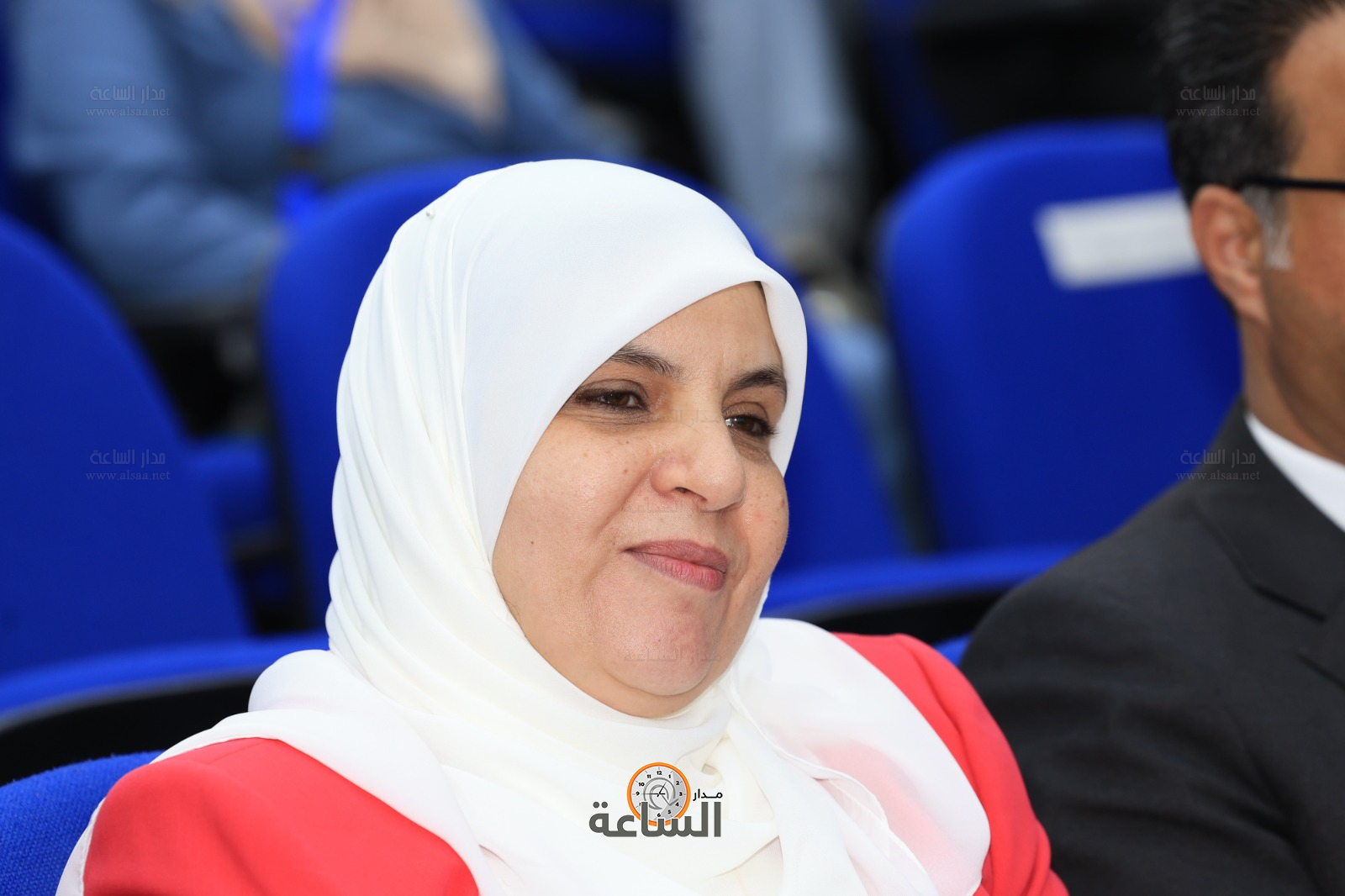 Madar Al-Saa Images 0.1358331427007451