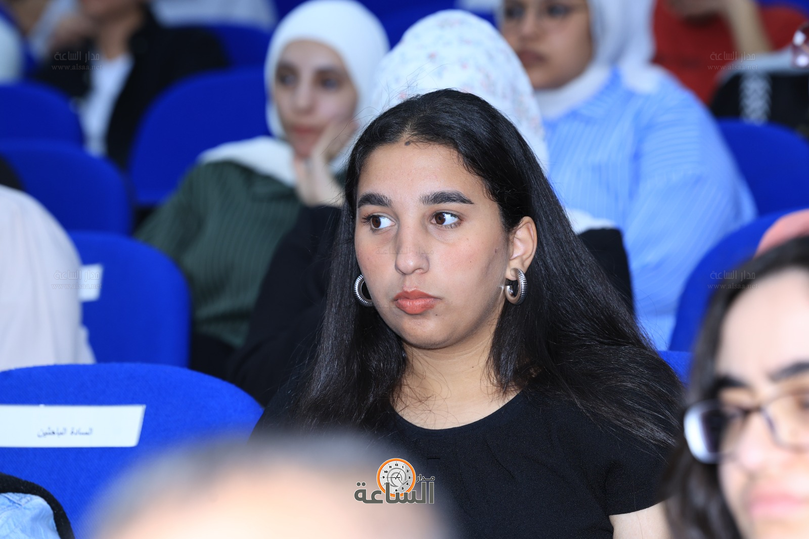 Madar Al-Saa Images 0.818570596552327