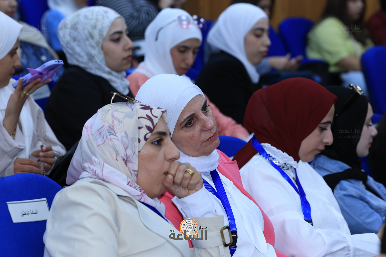 Madar Al-Saa Images 0.8694419038433913