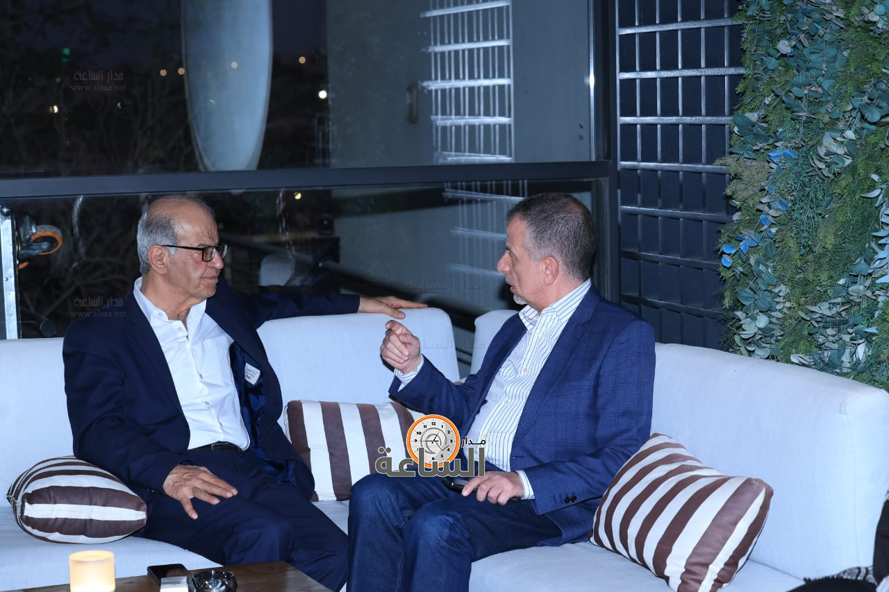 Madar Al-Saa Images 0.9761728924088973