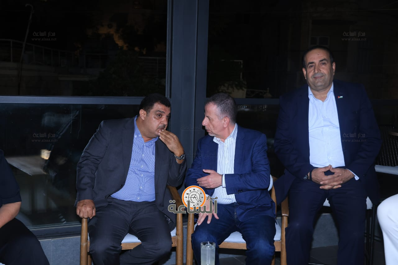 Madar Al-Saa Images 0.04568662034223947