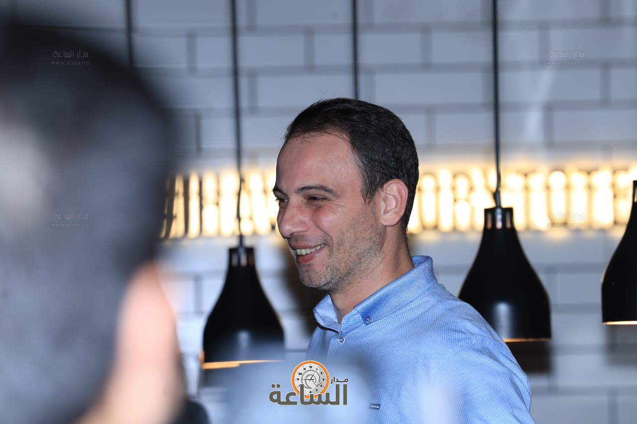 Madar Al-Saa Images 0.9115405015652196