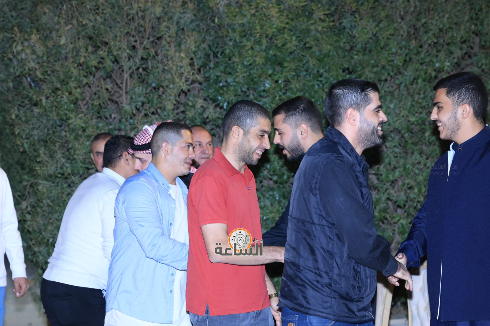 Madar Al-Saa Images 0.410442030683142