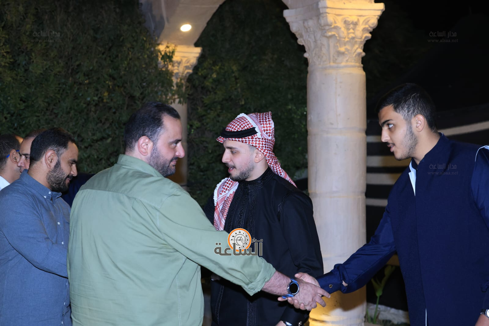 Madar Al-Saa Images 0.9272284306041297