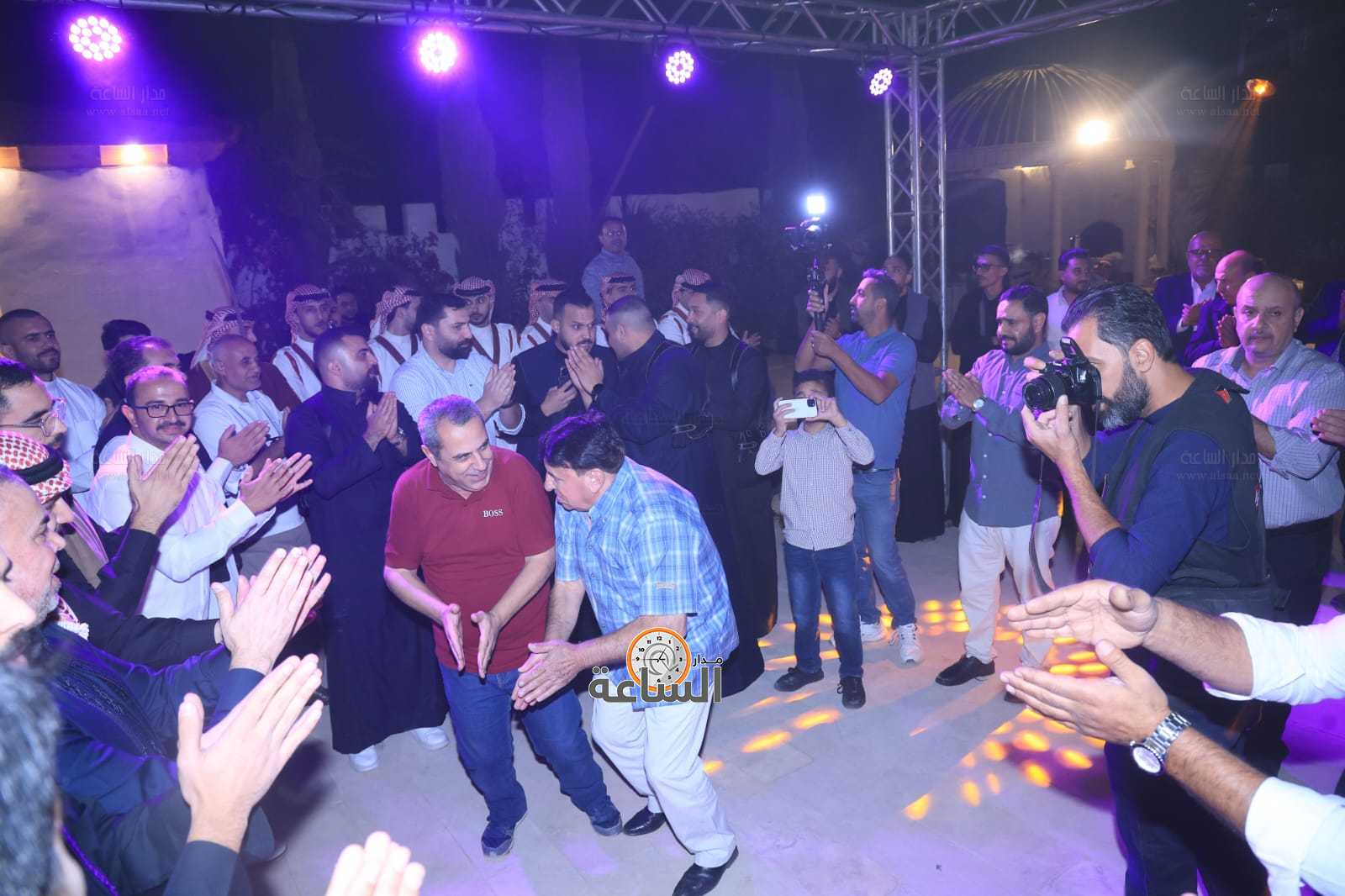 Madar Al-Saa Images 0.7373648140641568