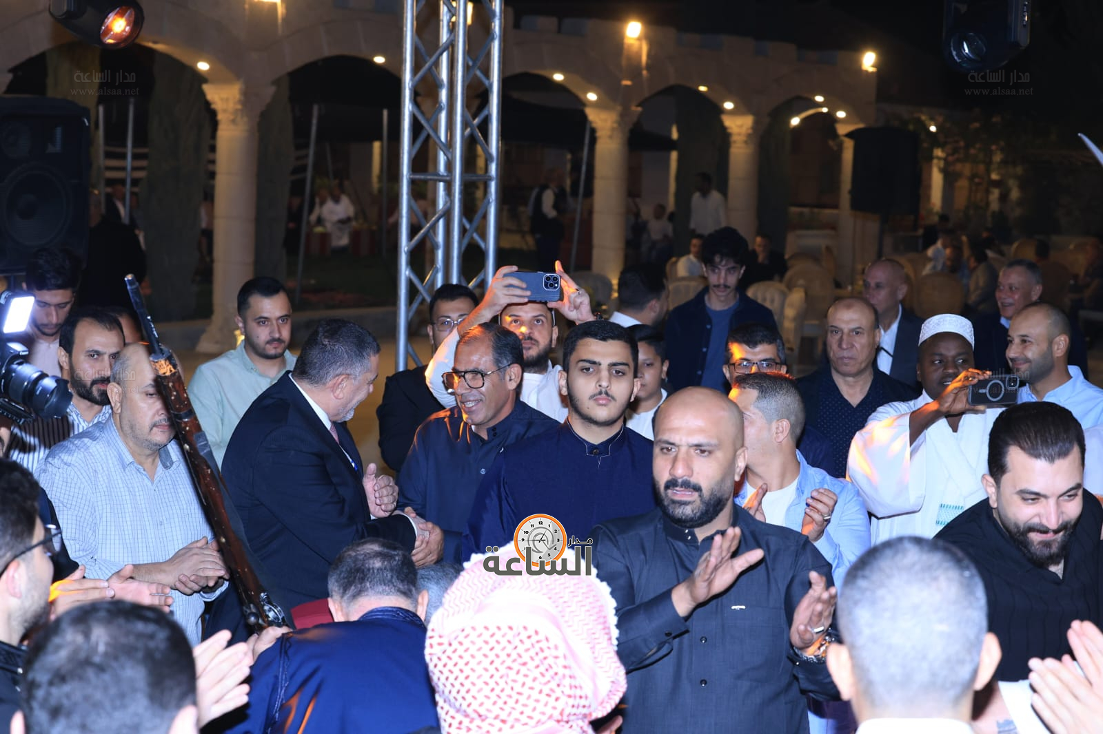 Madar Al-Saa Images 0.7856956800643938