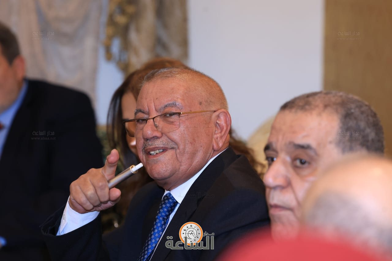 Madar Al-Saa Images 0.8837319208517027