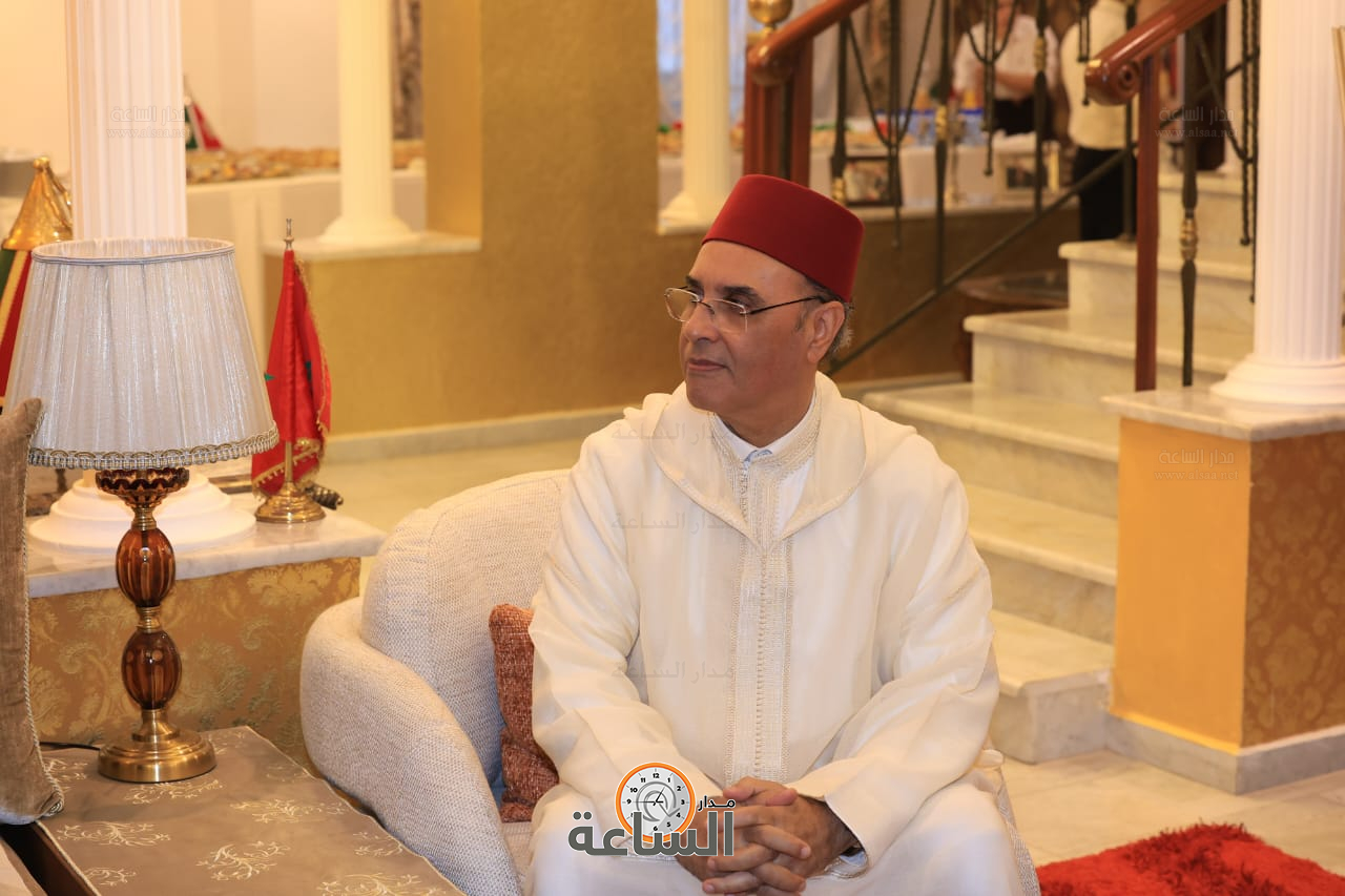 Madar Al-Saa Images 0.37003565026873997