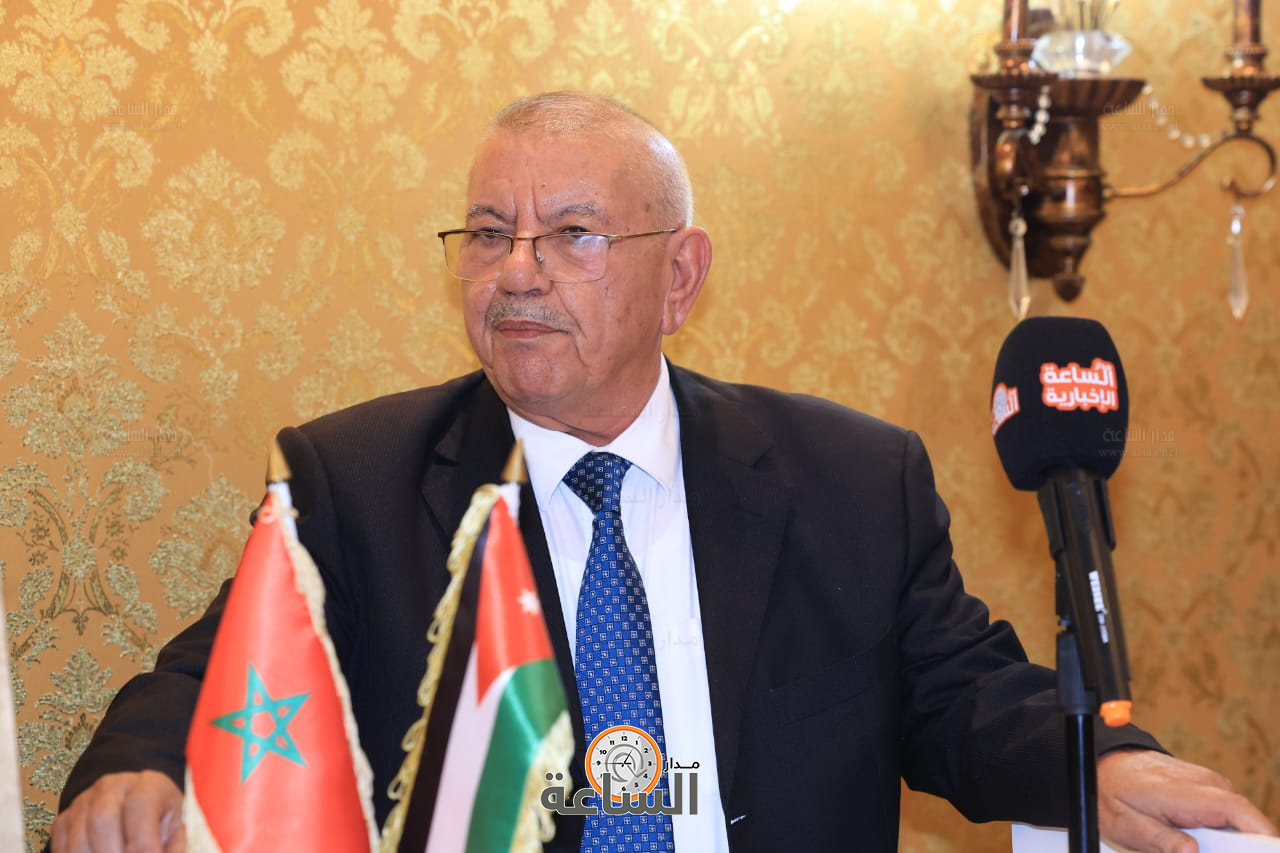 Madar Al-Saa Images 0.36856501451410273