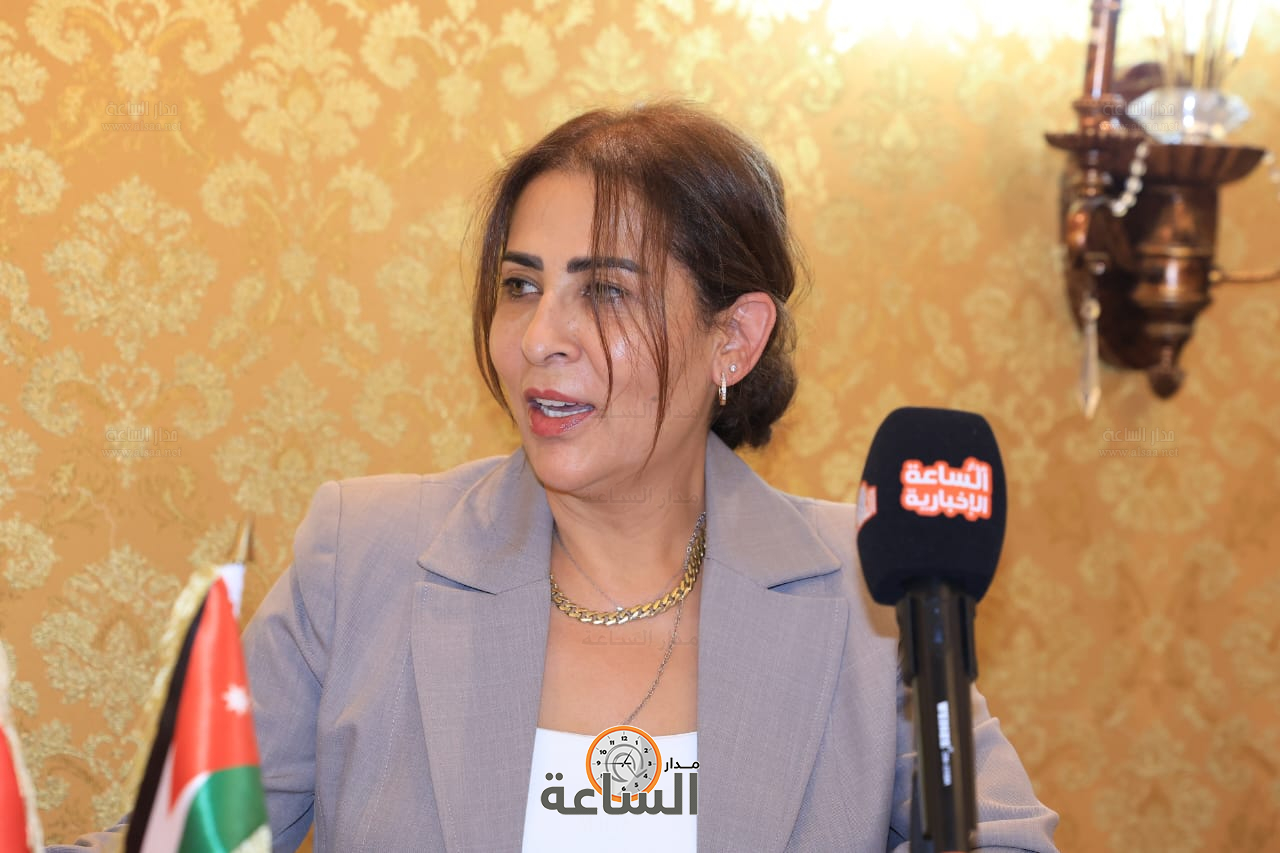 Madar Al-Saa Images 0.723348205448937