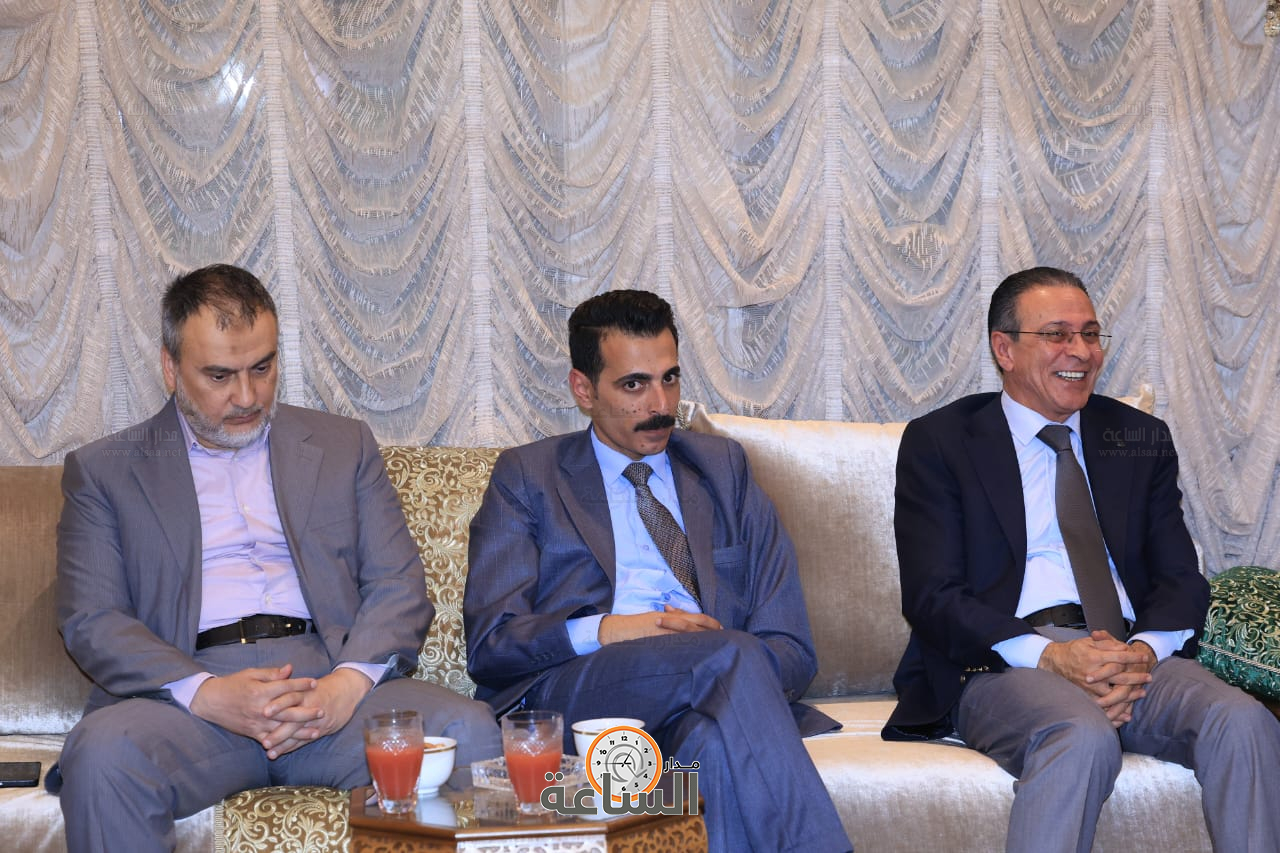 Madar Al-Saa Images 0.4365935249689308