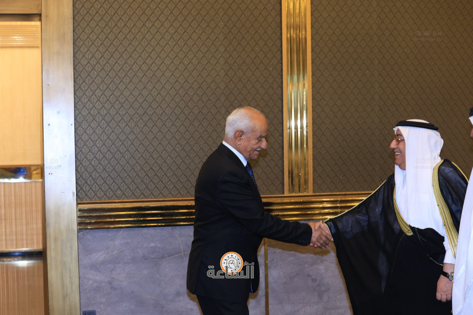 Madar Al-Saa Images 0.7780471549645214