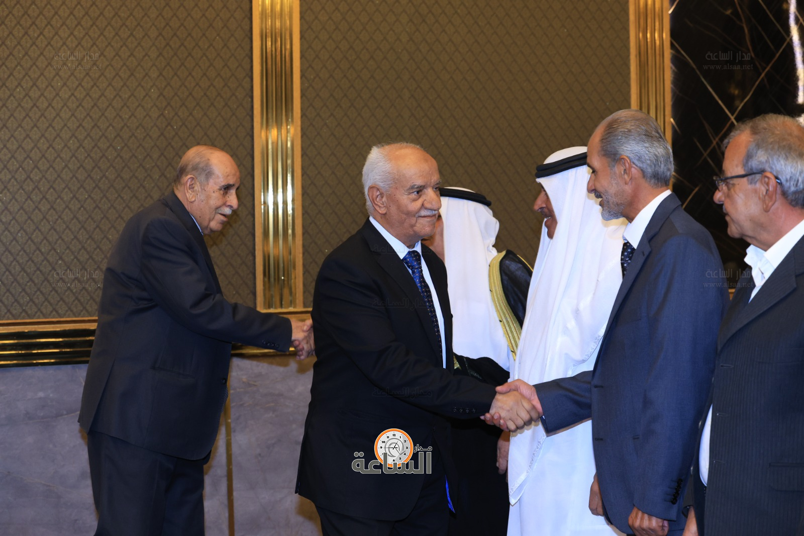 Madar Al-Saa Images 0.6053707903382355