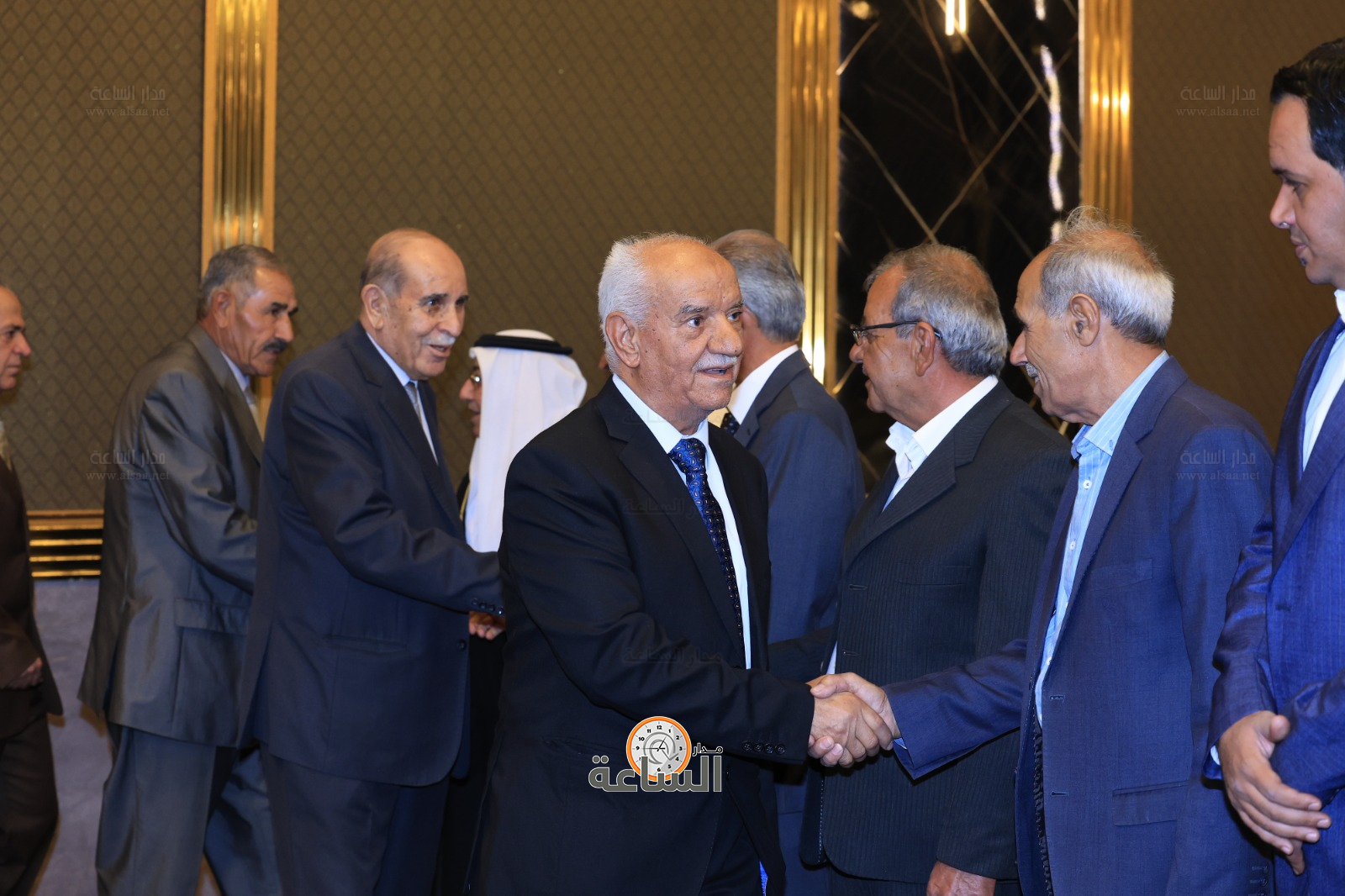 Madar Al-Saa Images 0.00375396333829614