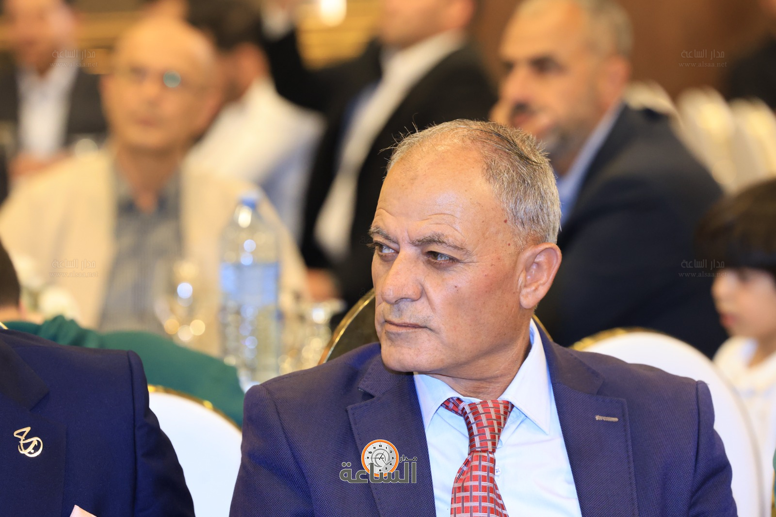 Madar Al-Saa Images 0.38082442275575434