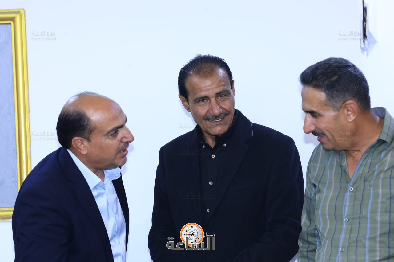 Madar Al-Saa Images 0.18127542973193933