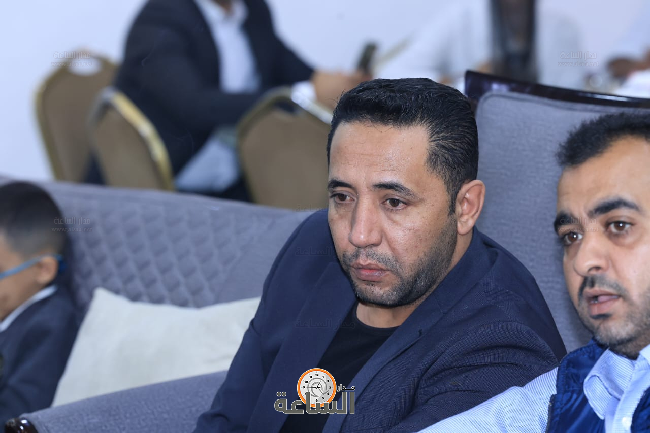 Madar Al-Saa Images 0.8039216121357867