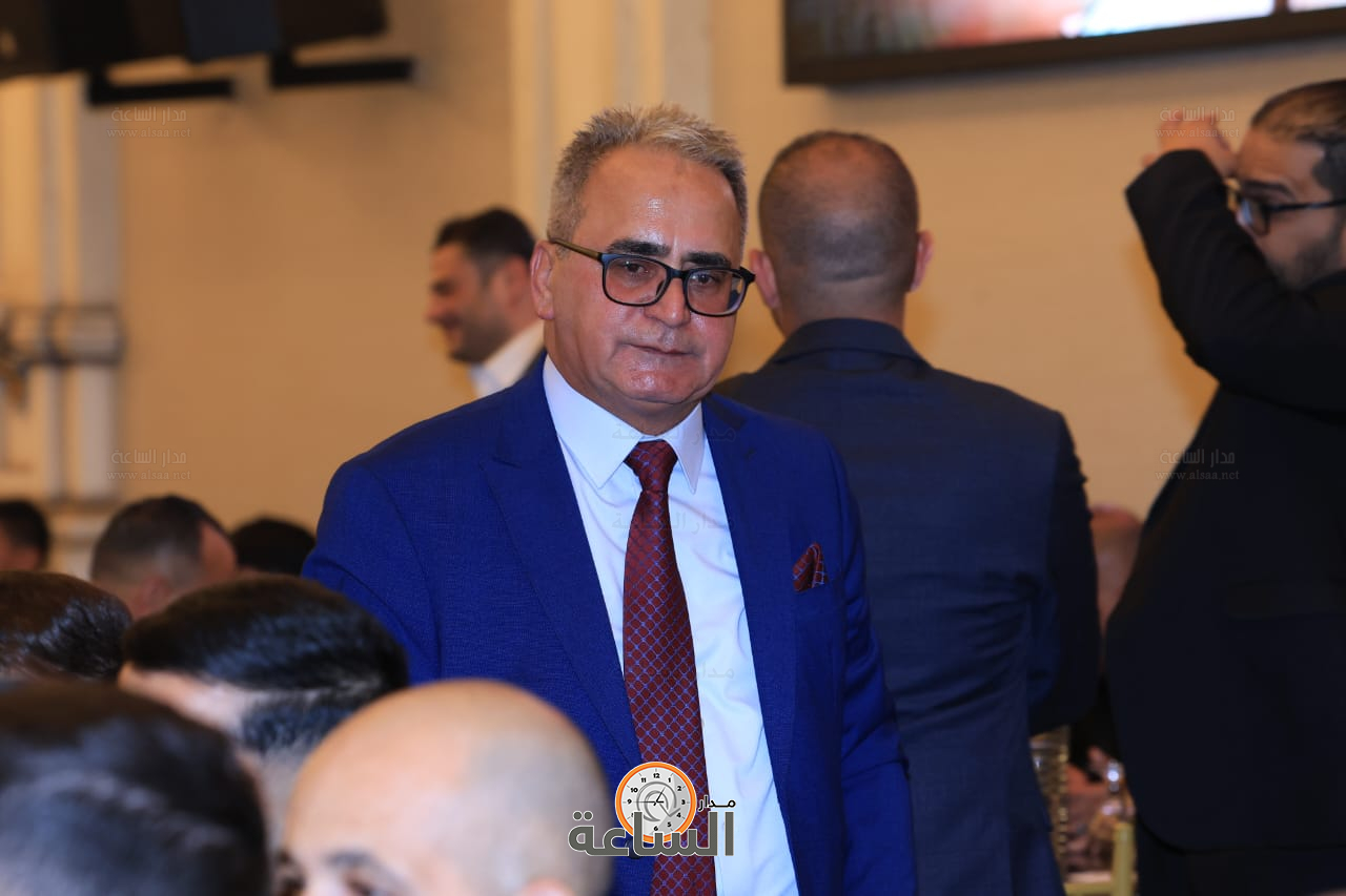 Madar Al-Saa Images 0.9259217175431017