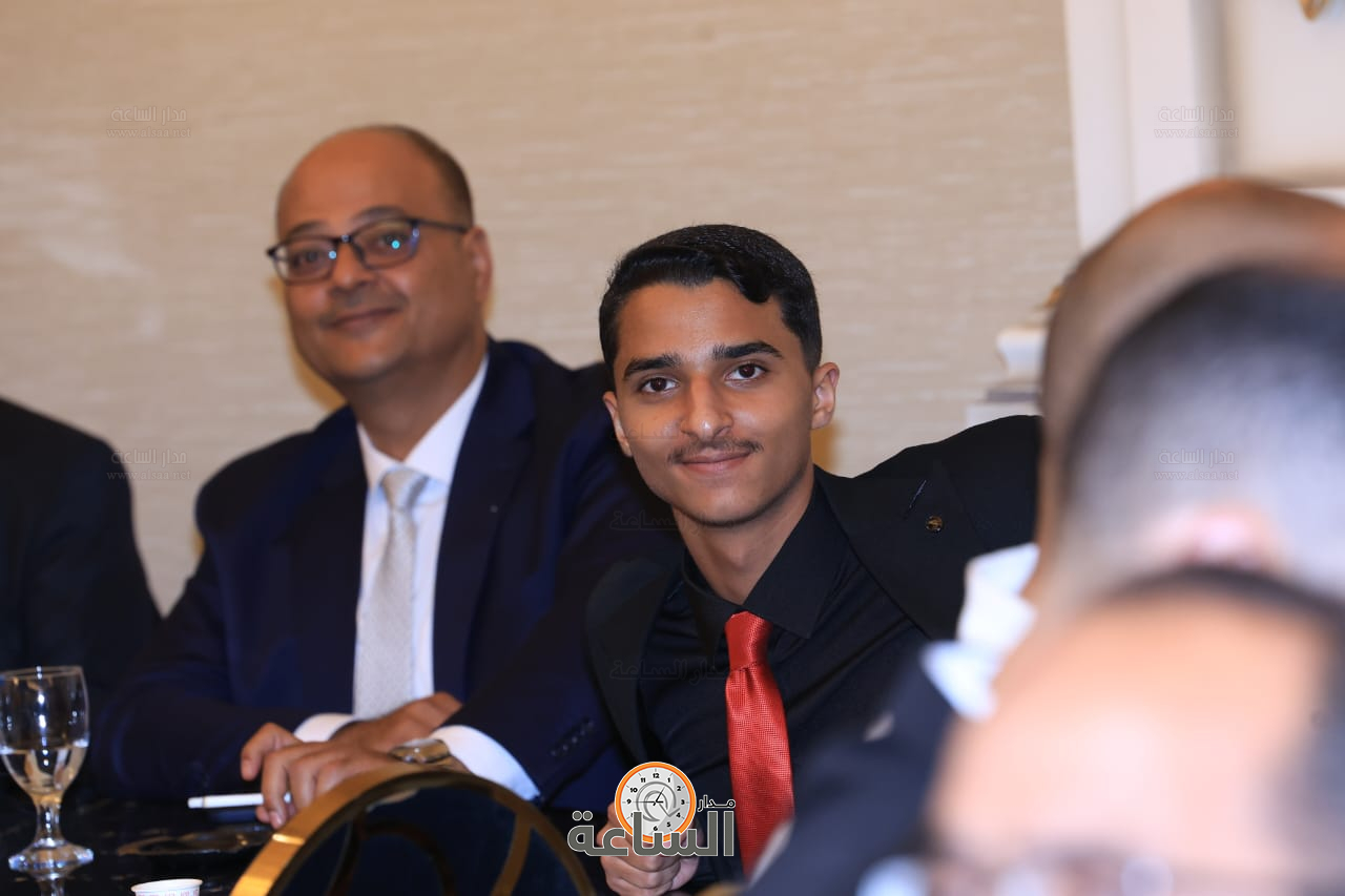 Madar Al-Saa Images 0.00632764635861871