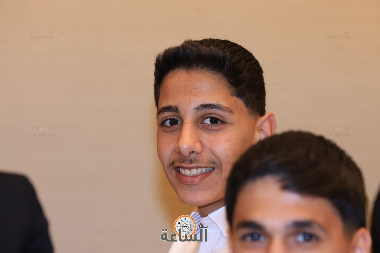 Madar Al-Saa Images 0.4307634037419712