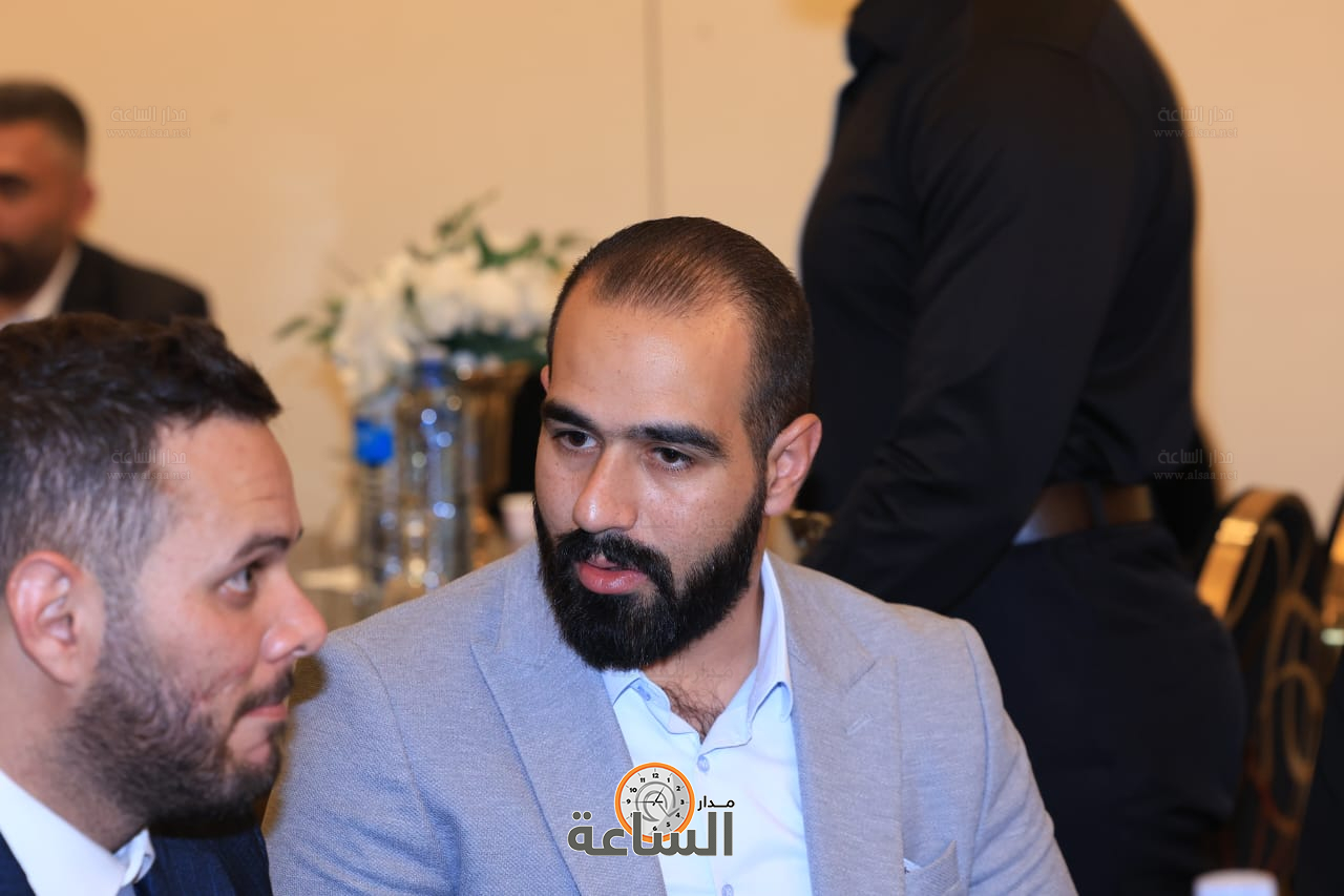 Madar Al-Saa Images 0.4439221464975064