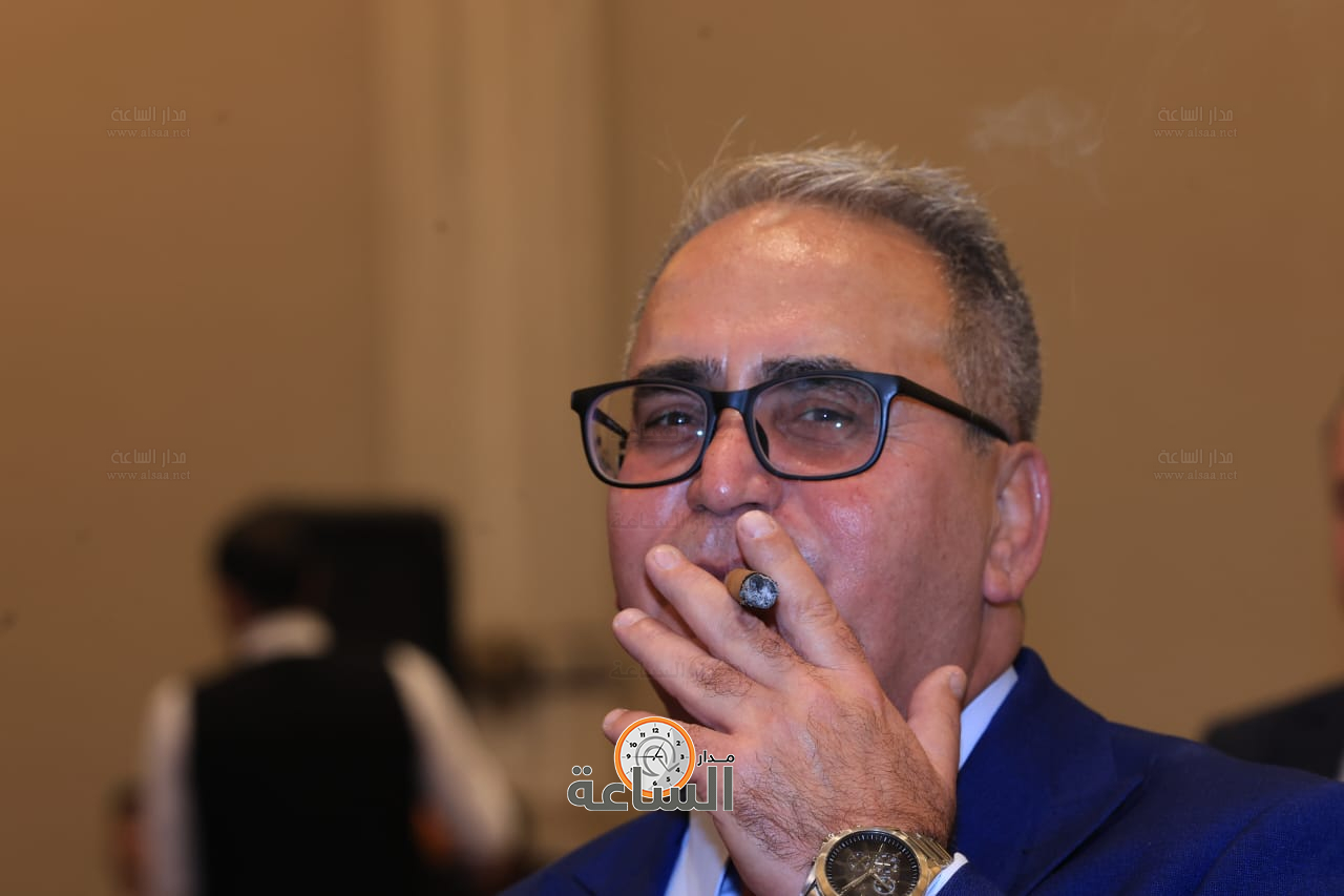 Madar Al-Saa Images 0.10107761657785708