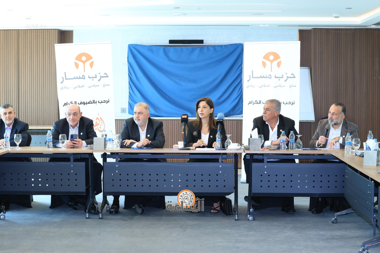 Madar Al-Saa Images 0.28860977964181733