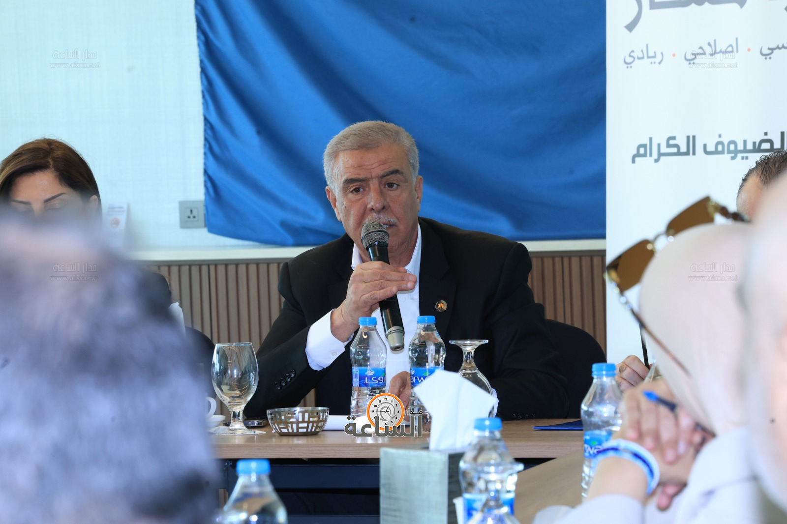 Madar Al-Saa Images 0.1194238447250009