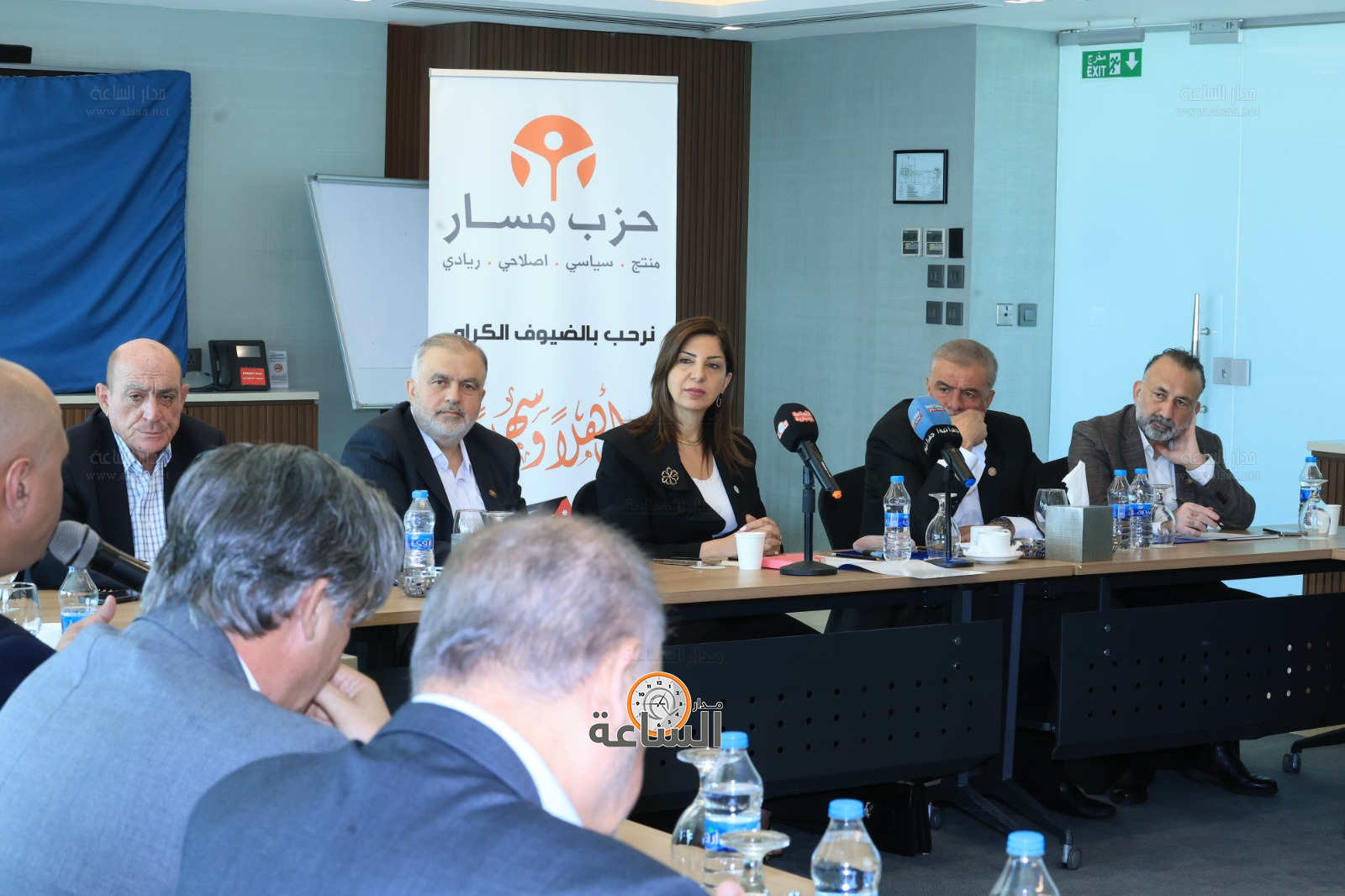 Madar Al-Saa Images 0.8391834531997062