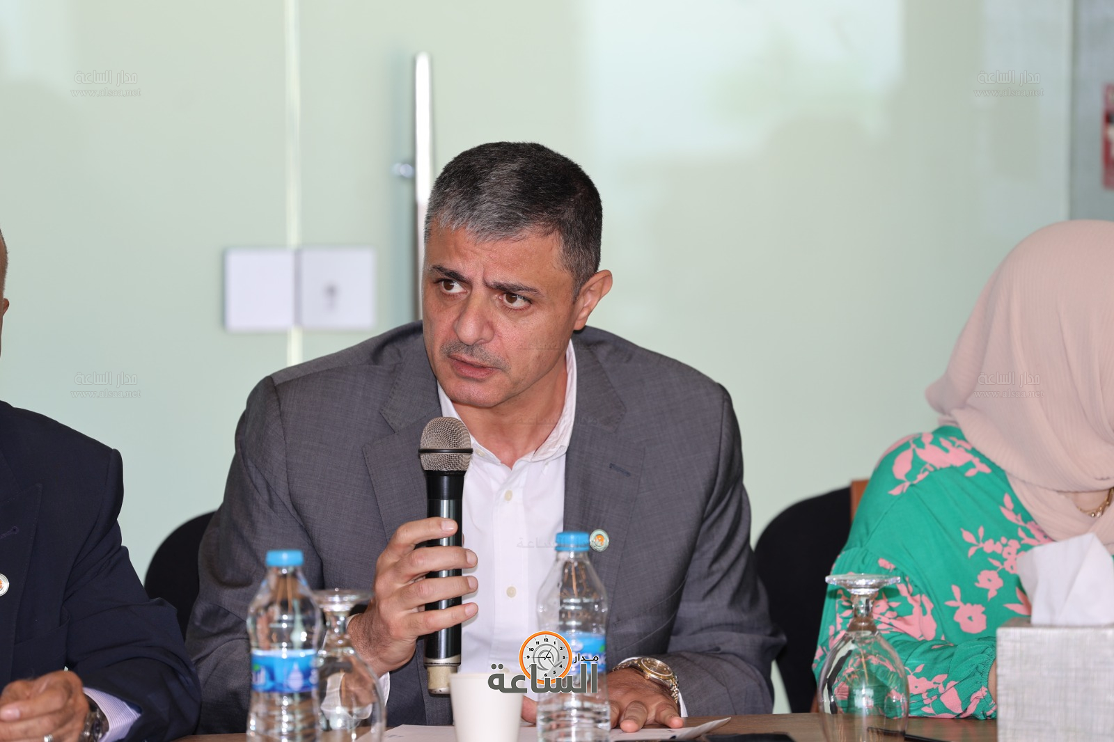 Madar Al-Saa Images 0.8442699056508133