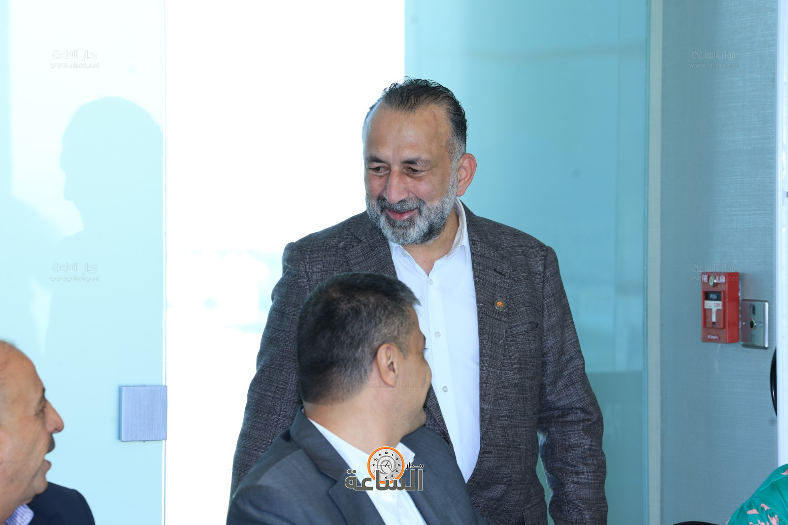 Madar Al-Saa Images 0.03149440413547222