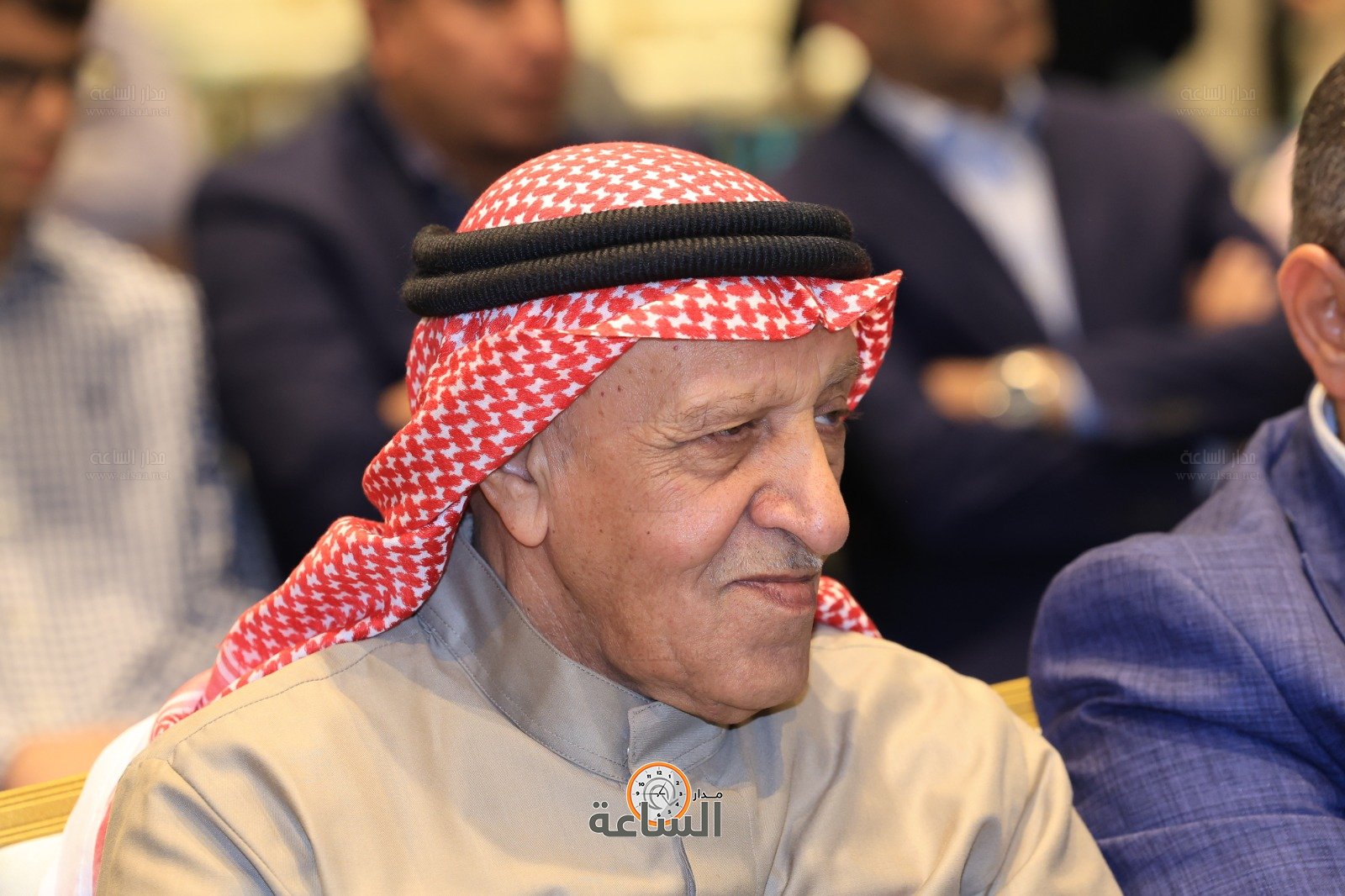 Madar Al-Saa Images 0.7991579103916823