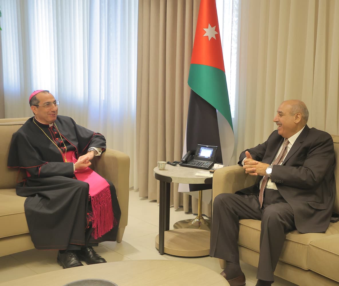 Madar Al-Saa Images 0.9474673466395812