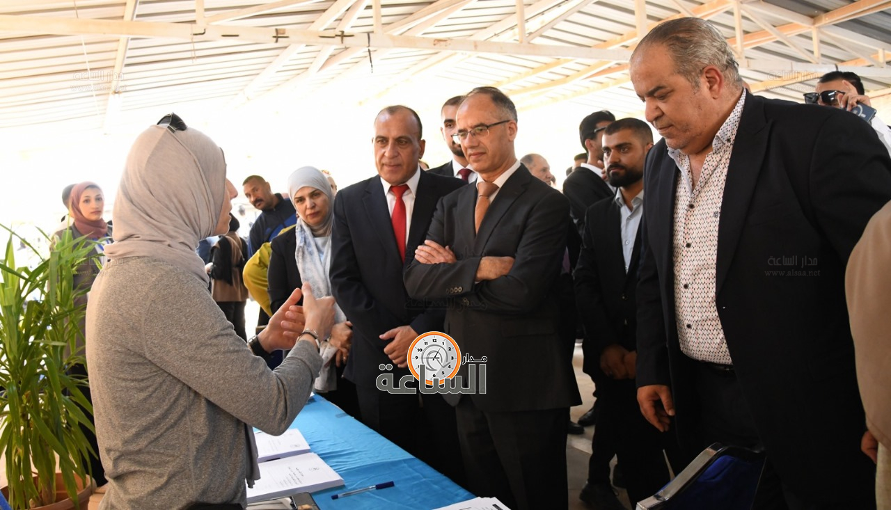 Madar Al-Saa Images 0.02476490786988894