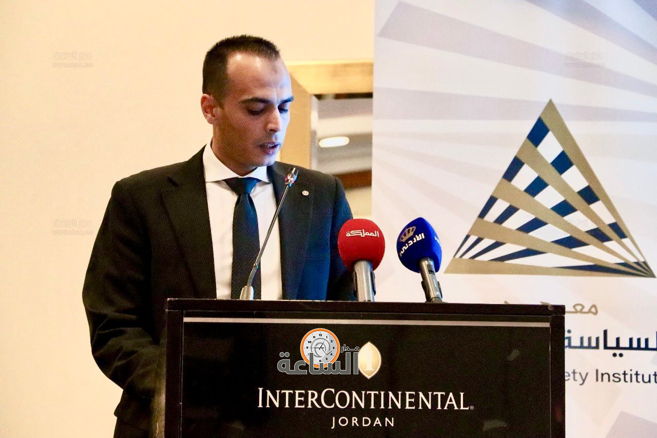 Madar Al-Saa Images 0.7906661061876475