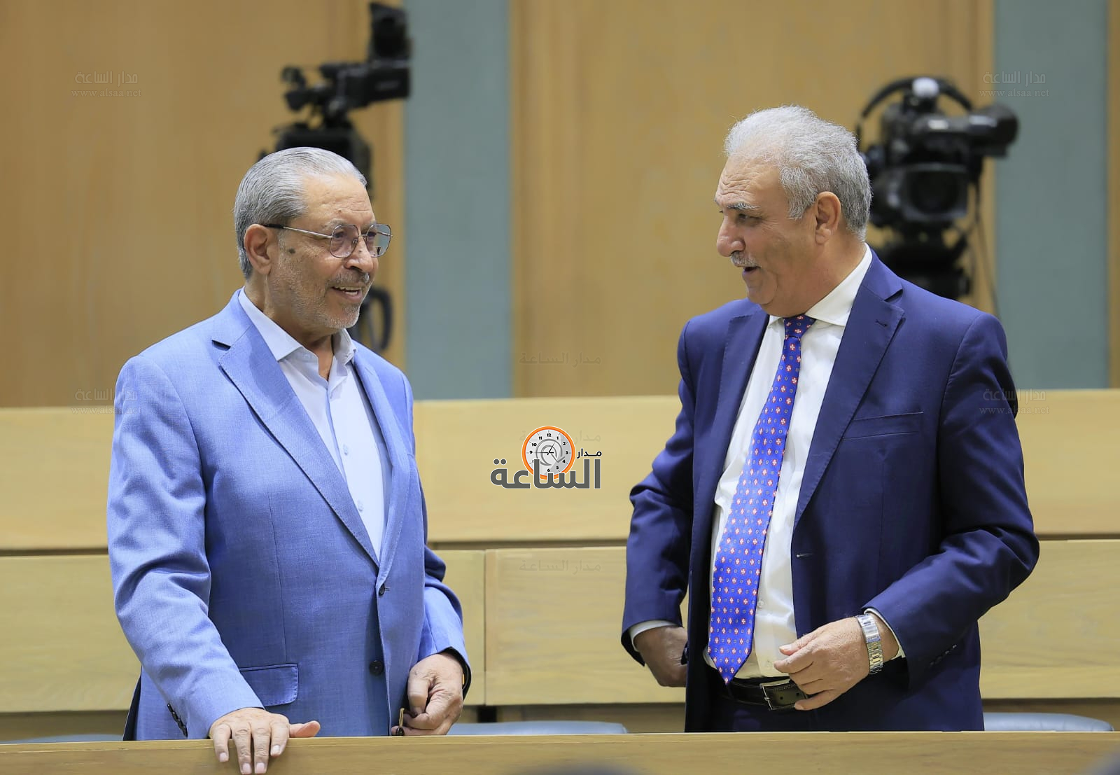 Madar Al-Saa Images 0.691329437160337