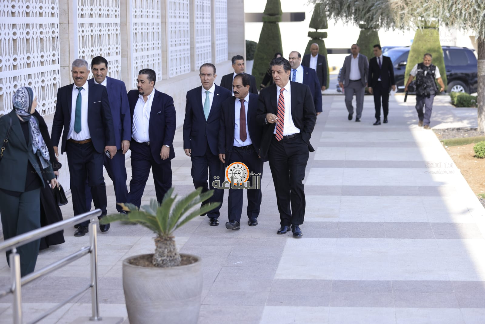 Madar Al-Saa Images 0.15281397452217071