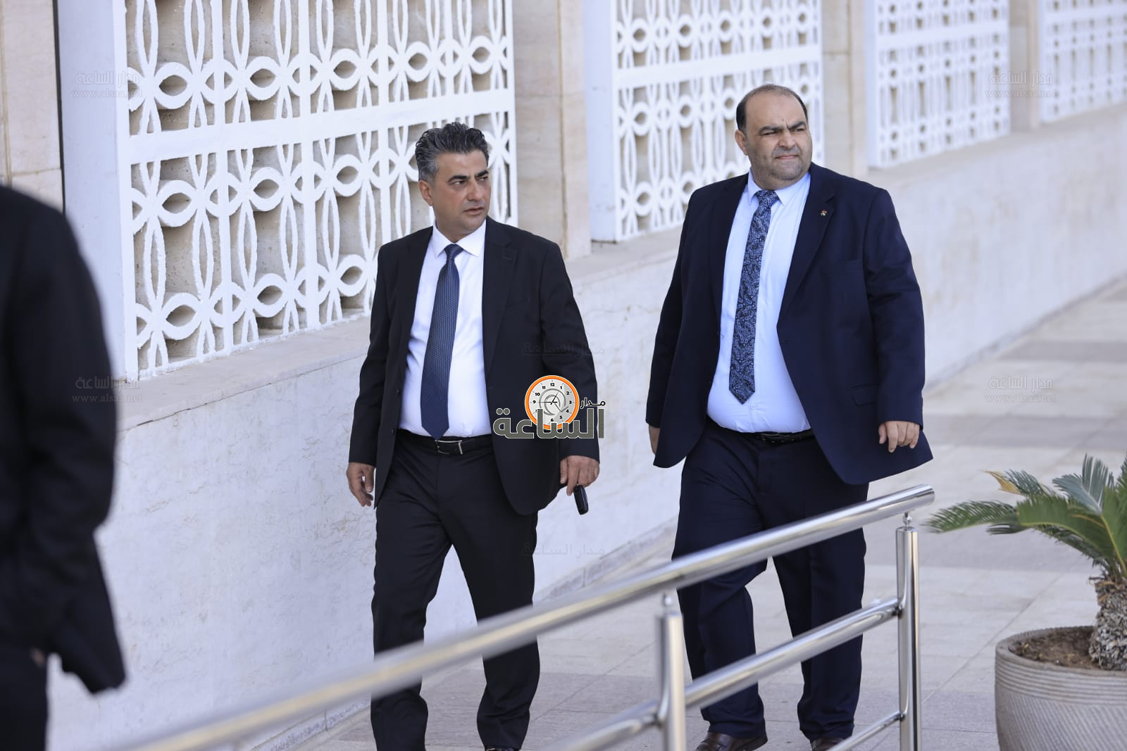 Madar Al-Saa Images 0.7474879420025397