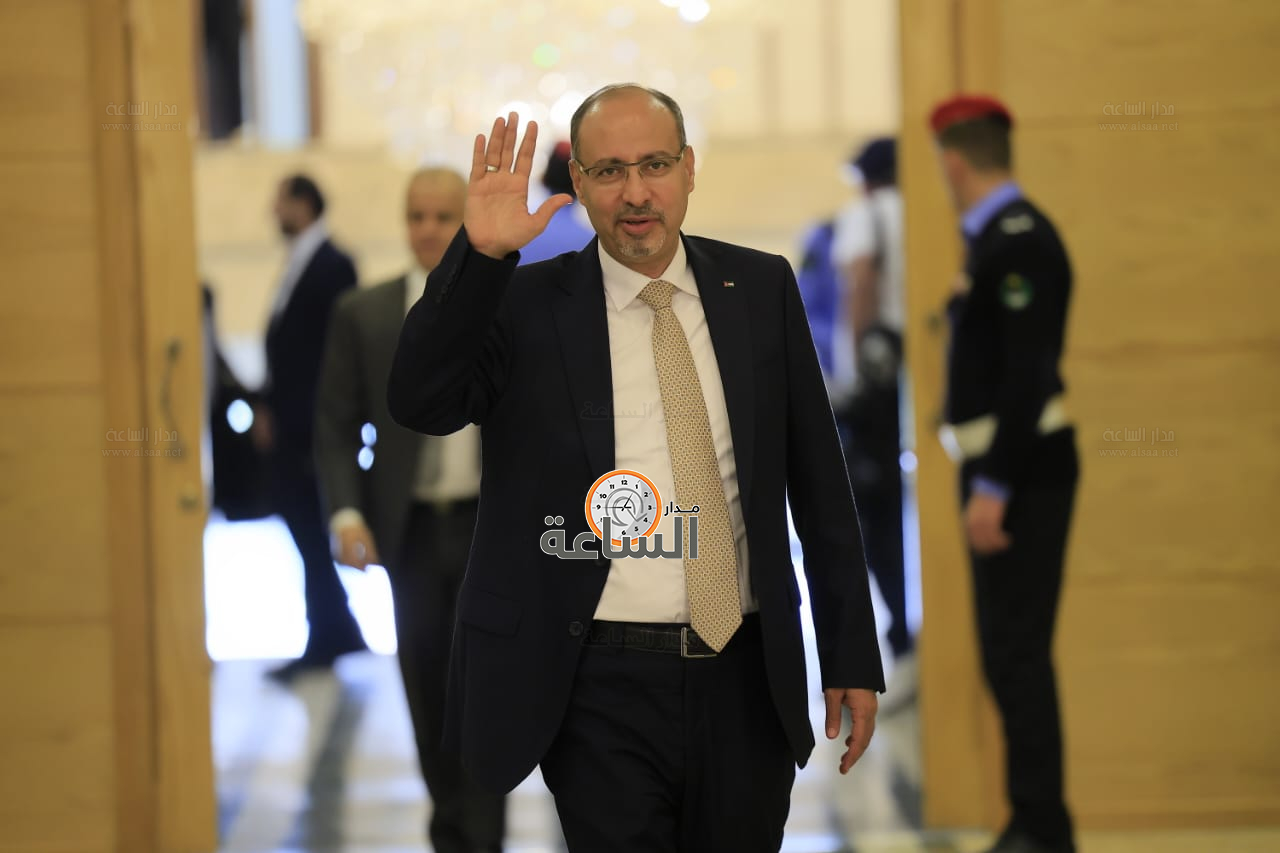 Madar Al-Saa Images 0.7203782721354469