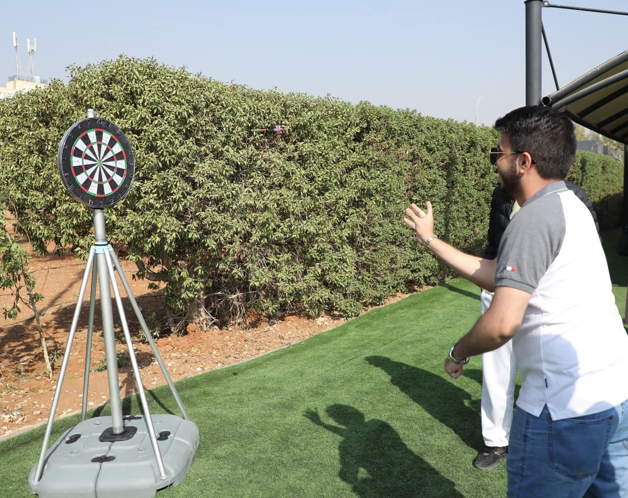 Madar Al-Saa Images 0.8113805084946208